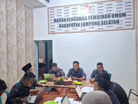 Foto Cofee Morning Bawaslu Kabupaten Lampung Selatan, Senin, 20 Juli Tahun 2026